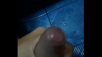 Địt Nhau Sung Sướng Với 18 Chàng Trai