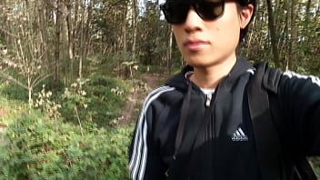 Đụ Twink Cực Phê Với Bàn Tiểu Đầy Hấp Dẫn