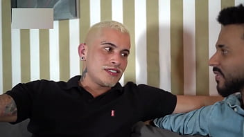 Địt Nhau Ghen Tị Kể Chuyện Chịch Sếp