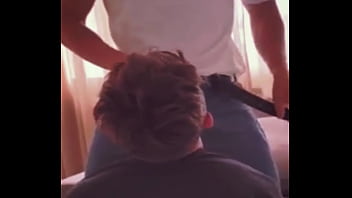 Địt Nhau Gay Với Hàng Xóm Sau Khi Xem Netflix